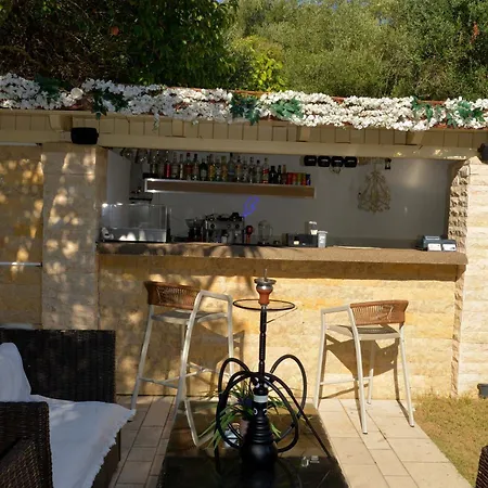Doliva Studio John Private Jacuzzi Agios Gordios  Exterior photo